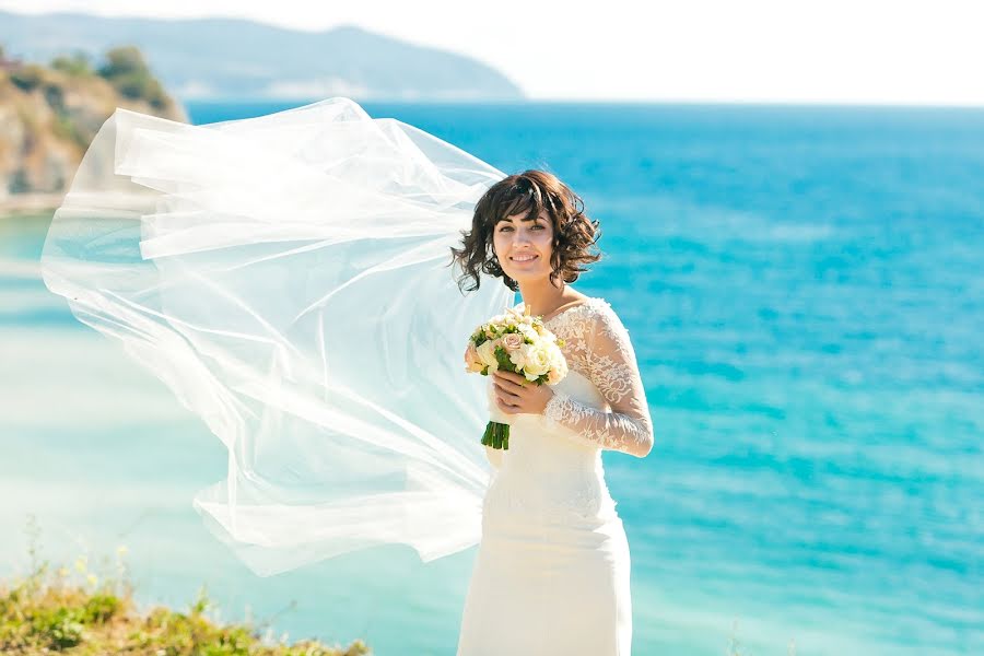 Fotógrafo de bodas Aleksandr Vasilenko (aleksandrpix). Foto del 2 de marzo 2019