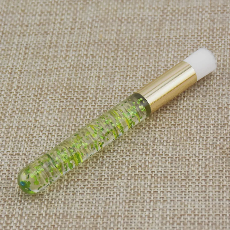 Oogschaduwkwast sequin model met mousse reinigingsborstel. Gemakkelijk aanbrengen en blenden voor een perfecte ooglook.