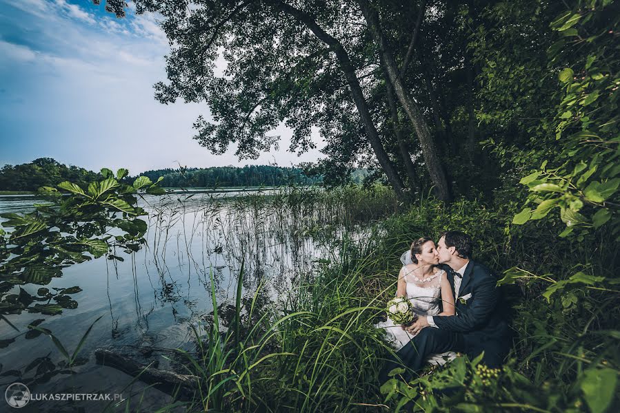 Wedding photographer Łukasz Pietrzak (lukaszpietrzak). Photo of 8 June 2015