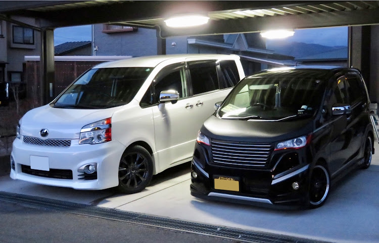 ヴォクシーのデイズハイウェイスター・NEWホイール装着😍・我が家の愛車でコラボ😍・もう一度目指せピックアップ・春の交通安全週間に関するカスタム事例の投稿画像5枚目