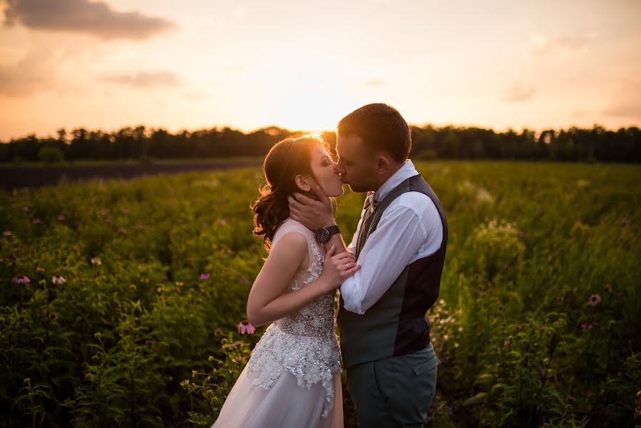 Wedding photographer Sergey Belikov (letoroom). Photo of 3 July 2017