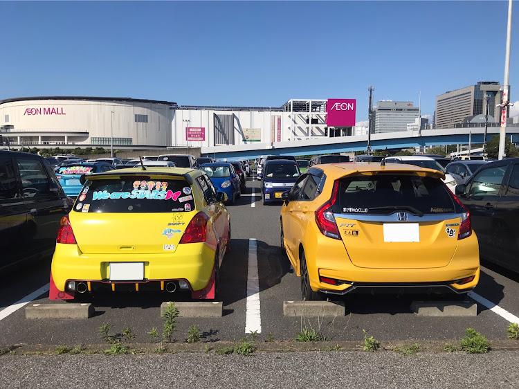 フィットのドライブ・幕張メッセ・ライブ・イベント・痛車に関するカスタム事例の投稿画像3枚目