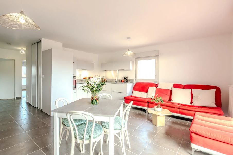 Vente appartement 4 pièces 89.19 m² à Bons-en-Chablais (74890), 399 000 €