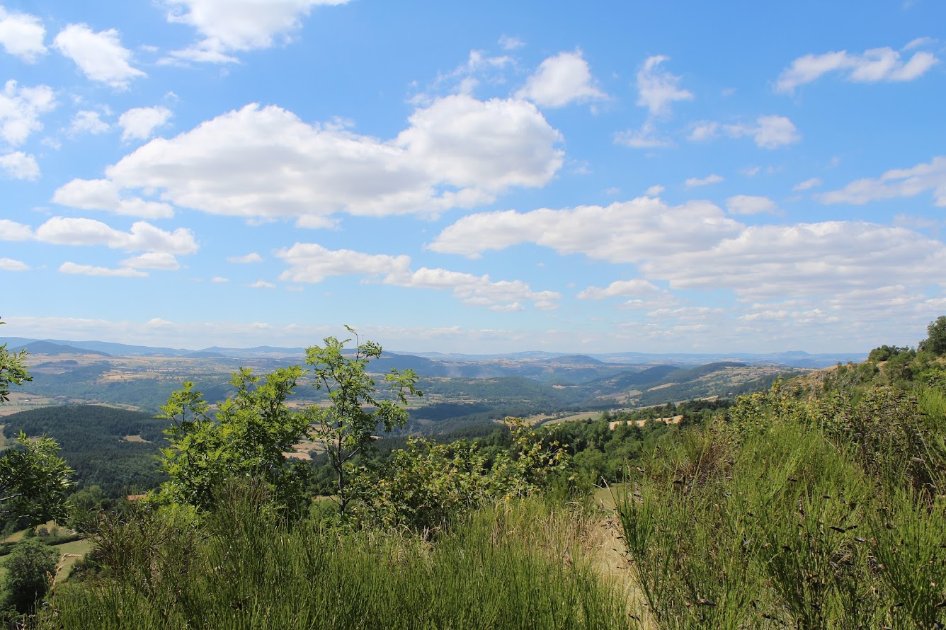 Chambreyre le mont, Rando autour de Monastier sur Gazeille MDmNZvCV86svwhfiJLNI9BW_1us0AGTw9dmoNjzDfis=w1336-h890-no