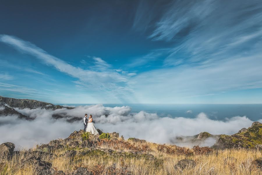 Hochzeitsfotograf Zé Rodrigues (fcanhas). Foto vom 19. Juli 2023