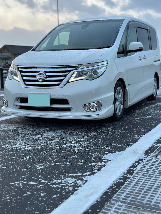 セレナの雪化粧と愛車に関するカスタム事例の投稿画像1枚目