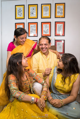 Fotógrafo de casamento Sourav Das (mazeltovstudio). Foto de 21 de março 2023