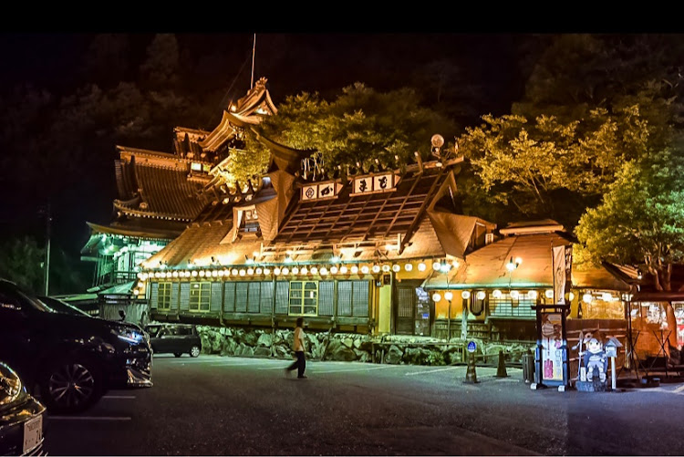 フェアレディZの夜活・カメラ好きと繋がりたい・山賊・山賊焼・いつもイイネ&コメントありがとうございます🙇‍♂️に関するカスタム事例の投稿画像2枚目