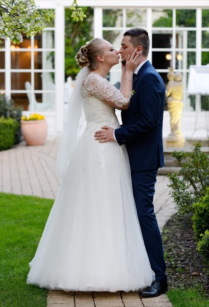 Fotógrafo de bodas Darek Majewski (majew). Foto del 26 de abril 2018