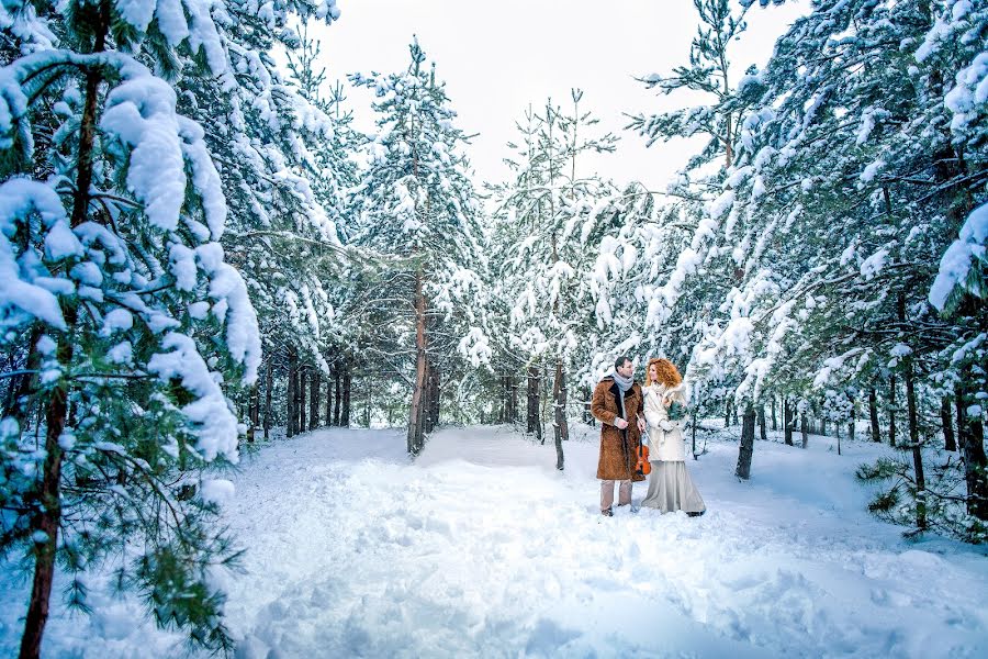 Wedding photographer Elena Metelica (elenandroma). Photo of 19 February 2015