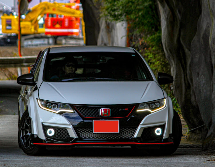 シビックタイプRのせせらぎ公園・HONDA白おっさんクラブ・FN2　FK2　FK8　FL5・CR-Z ZF2・与位の洞門に関するカスタム事例の投稿画像4枚目