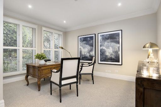 Maison contemporaine avec piscine et jardin 4