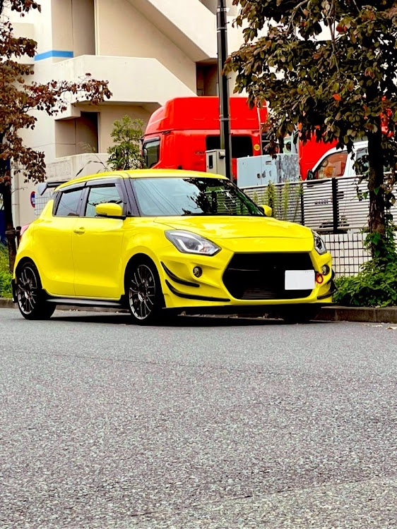 スイフトスポーツのTM SQUARE・スイフトスポーツ・ZC33Sに関するカスタム事例の投稿画像1枚目