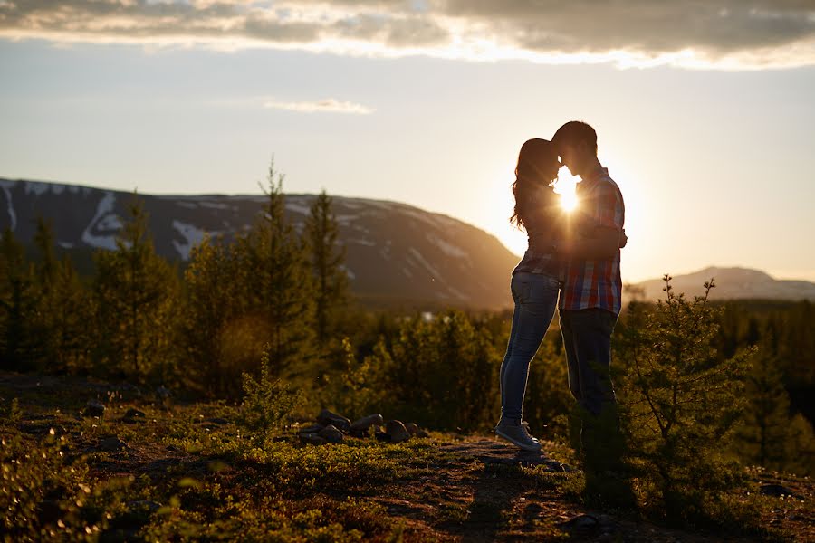 Wedding photographer Nadezhda Sobolevskaya (sobolevskaya). Photo of 19 May 2015