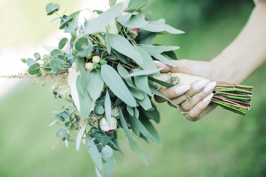 Wedding photographer Lesya Frolenkova (lesyafos). Photo of 11 February 2017