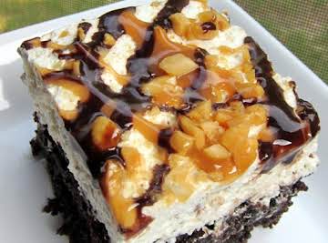 Snickers Cake