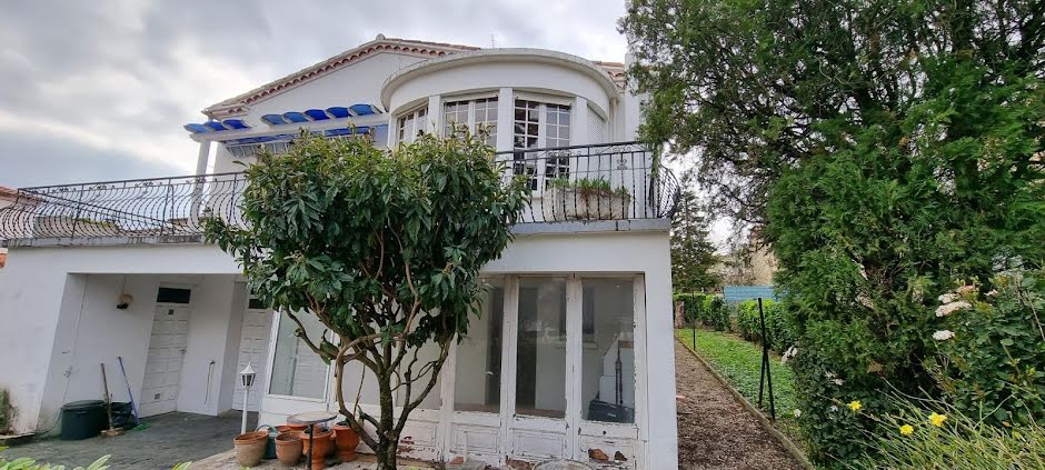 Vente villa 6 pièces 164 m² à Castelnaudary (11400), 247 000 €