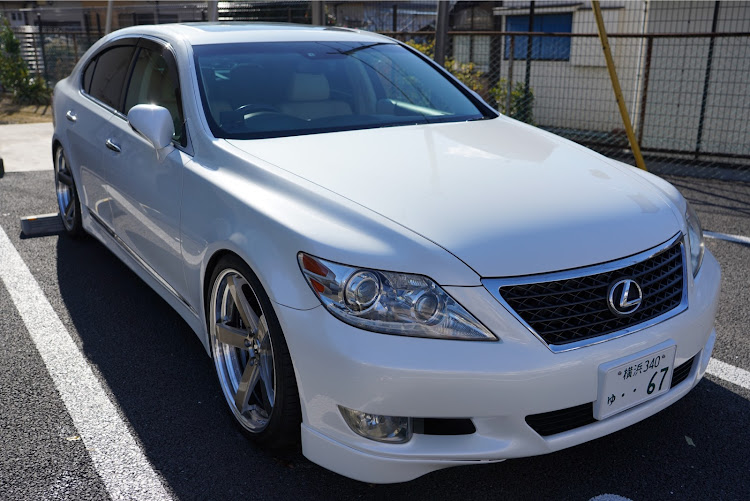 LSのドライブ・緊急事態宣言発令・LS・ls460に関するカスタム事例の投稿画像1枚目