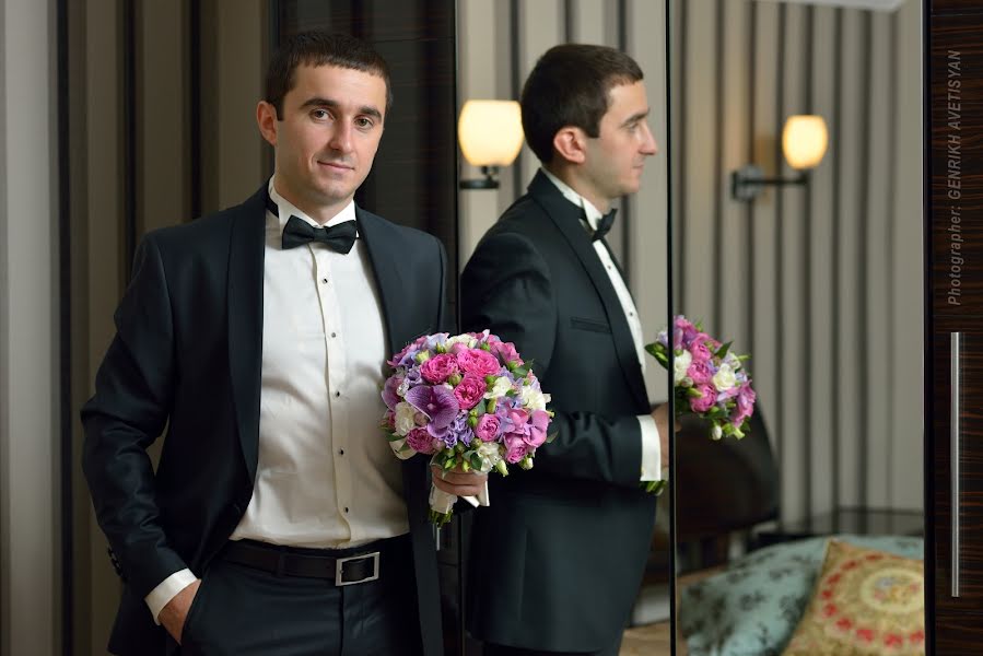 Fotógrafo de casamento Genrikh Avetisyan (genrikhavetisyan). Foto de 4 de novembro 2015