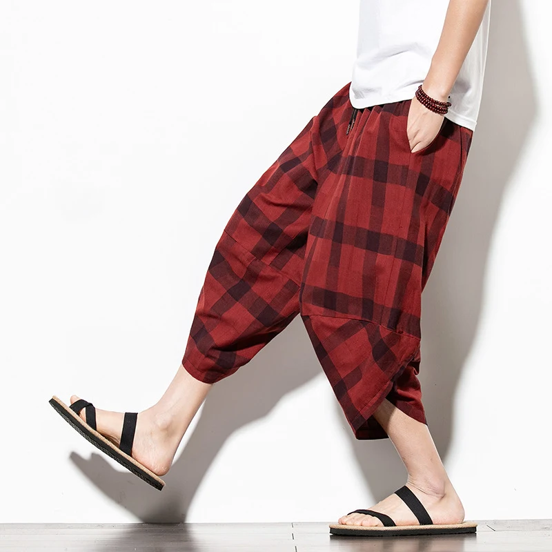 Losse Chinese stijl heren katoen-linnen broek. Comfortabel, ademend en perfect voor een casual look. Ideaal voor warme dagen en een ontspannen stijl.