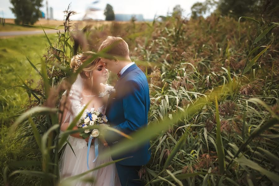 Fotógrafo de bodas Dmitriy Pyzhov (roadmen). Foto del 2 de septiembre 2017