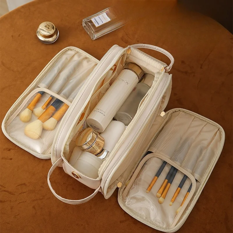 Title 3, Bolsa Cosméticos Design U com Zíperes Duplos Ca...