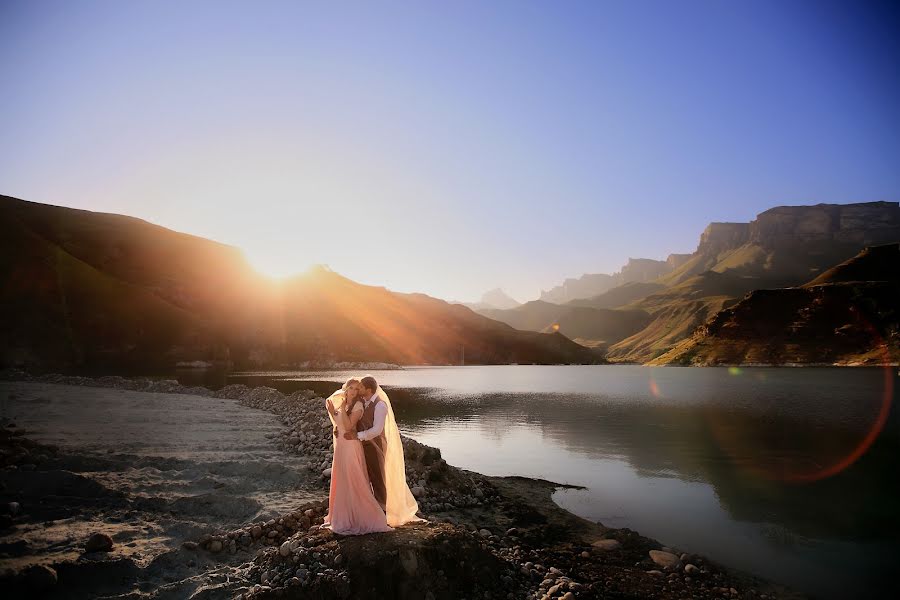 Fotógrafo de bodas Kamila Mirzoeva (kamila77). Foto del 14 de septiembre 2017