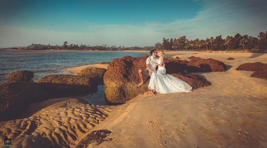 Fotógrafo de casamento Anton Karpenko (savemoment). Foto de 30 de março 2015