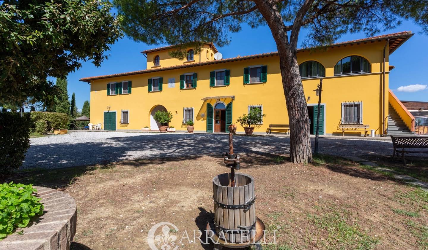 Villa with pool and garden Florence