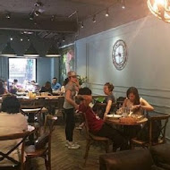 ANTLER PARK 鹿角公園 Cafe & Food