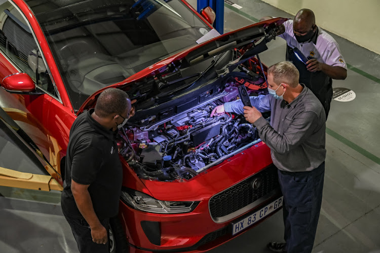 AA line managers receive training on jump-starting, towing, jacking and charging electrified vehicles.