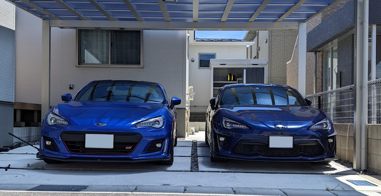 86の8RZ・BRZ・86style with BRZ・プチオフに関するカスタム事例の投稿画像1枚目