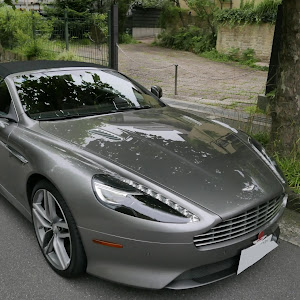 DB9 ヴォランテ