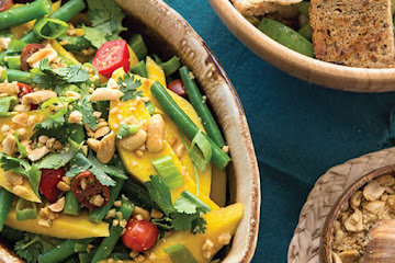 Green Bean and Mango Salad