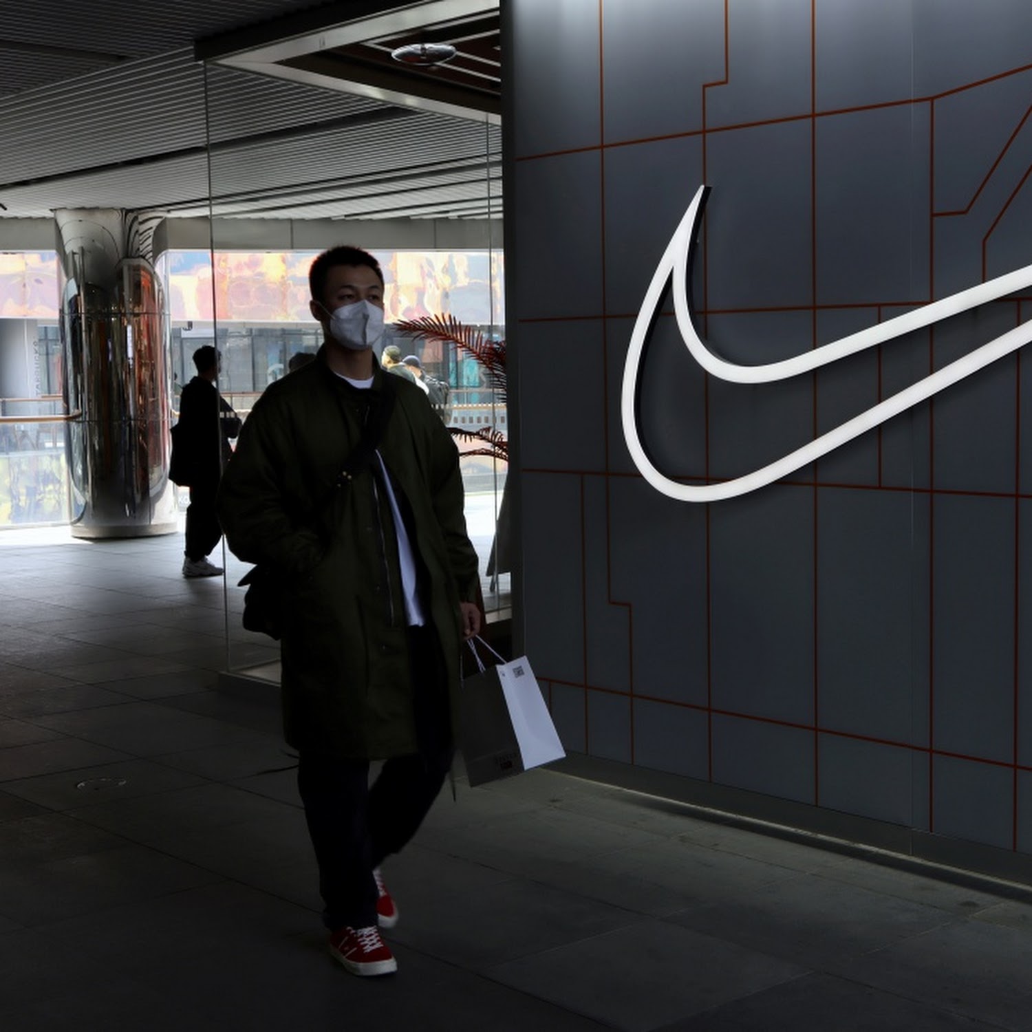 Charles Keasing congestión recoger Nike draws curtain on franchise deals in Russia over Ukraine war