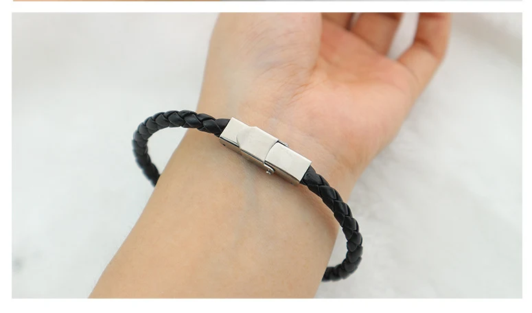 Bracelet en acier inoxydable, fil de cuir tressé, design de niche DIY, brillant, gravure personnalisée et adaptable.