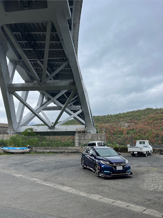 ヴェゼルのヴェゼル ハイブリット・鹿児島・ドライブ・10月もよろしくお願いしますに関するカスタム事例の投稿画像2枚目