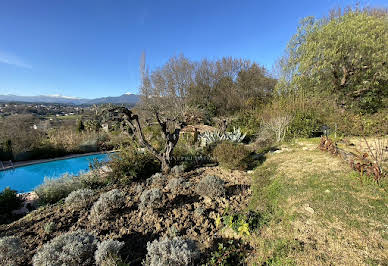 Villa with pool and terrace 3