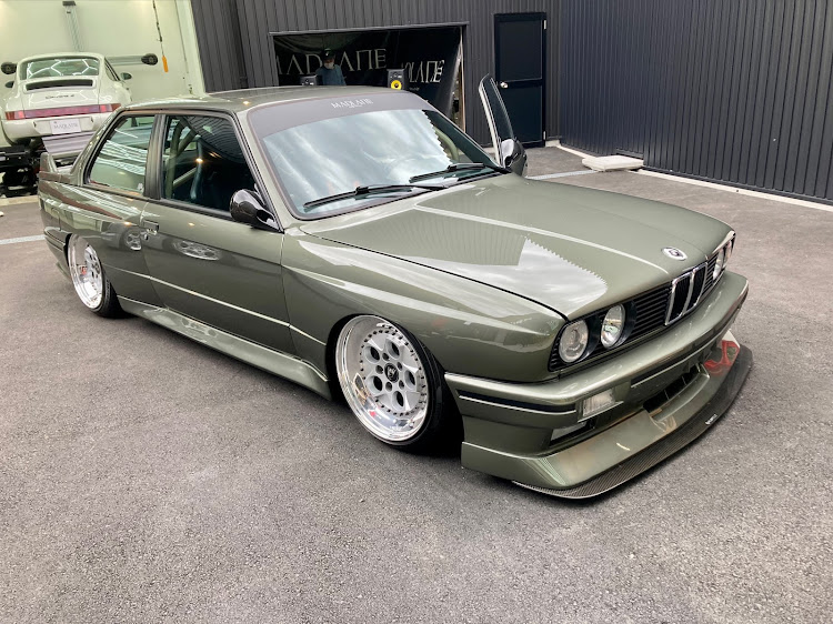 Burning Blood  iosuさんが投稿したMADLANE・スーパーカー・チェイサーGX100・いつもイイネ&コメントありがとうございます🙇‍♂️・10月も宜しくお願いしますに関するカスタム事例の投稿画像9枚目