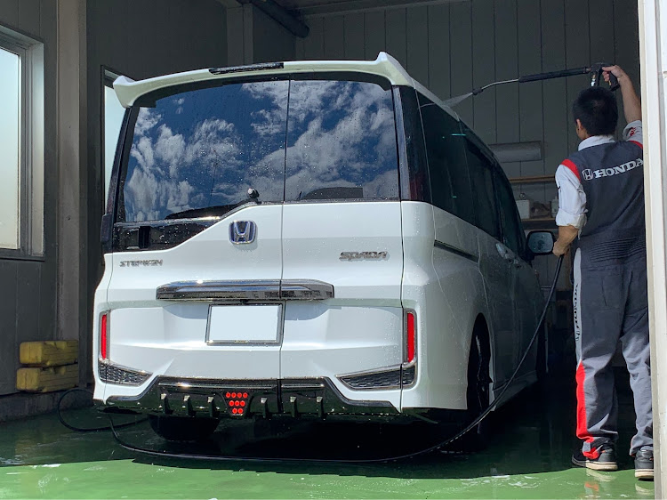 ステップワゴンのステップワゴンスパーダクールスピリット・ステップワゴンスパーダ・デュフューザー・ディーラー点検・海でコラボに関するカスタム事例の投稿画像1枚目