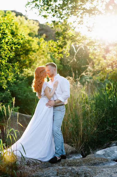 Wedding photographer Ekaterina Zakrevskaya (nika8hot). Photo of 28 May 2017