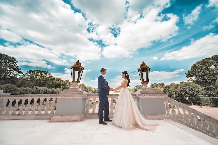 Fotografo di matrimoni Yaroslav Tourchukov (taura). Foto del 5 luglio 2018