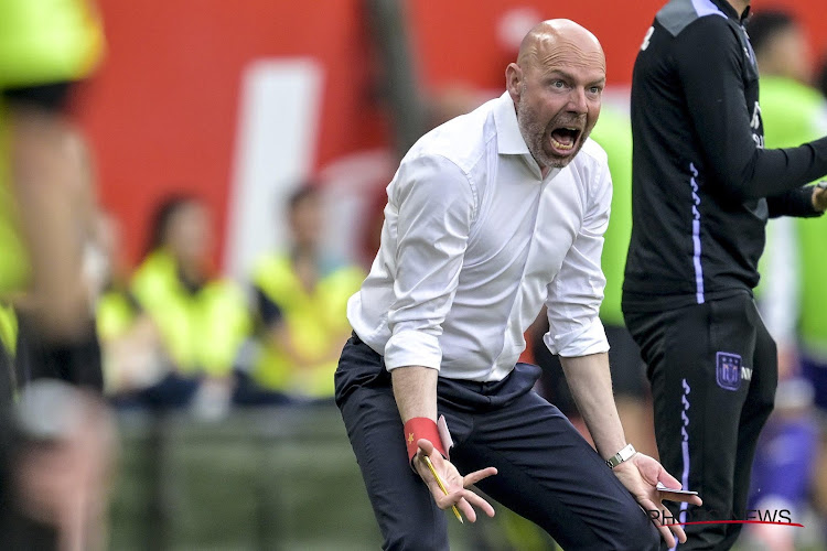 Brian Riemer, responsable de la contre-performance d'Anderlecht ? Comment son plan a échoué contre le Club de Bruges 