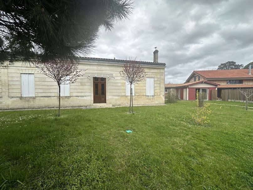 Vente viager 10 pièces 260 m² à Saint-Médard-en-Jalles (33160), 335 000 €