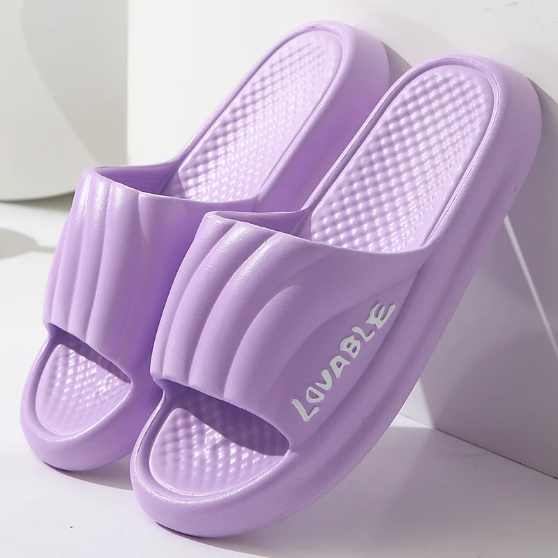 Zomer gestreepte huisslippers voor dames en heren, dikke antislip zool, perfect voor badkamer en vloer, comfortabele huisschoenen.