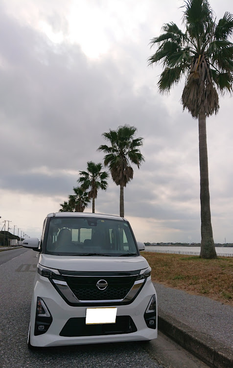 ルークスの真正面ショット・2月3日は日産の日・日産の日・ルークスハイウェイスターGターボプロパイロットエディション・ルークスに関するカスタム事例の投稿画像3枚目
