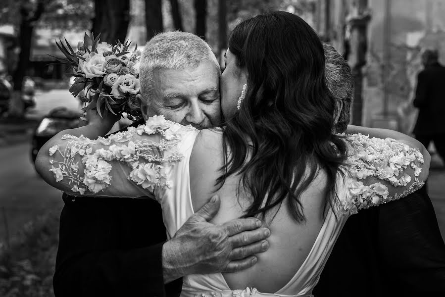 Fotógrafo de casamento Ionut Fechete (fecheteionut). Foto de 25 de julho 2019