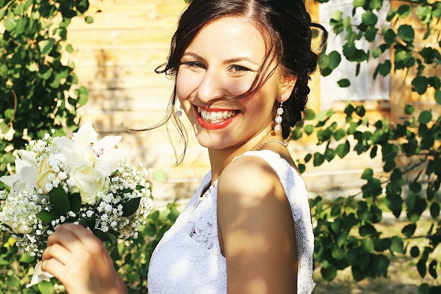 Fotografo di matrimoni Yuliya Nikolayuk (jins). Foto del 21 settembre 2016