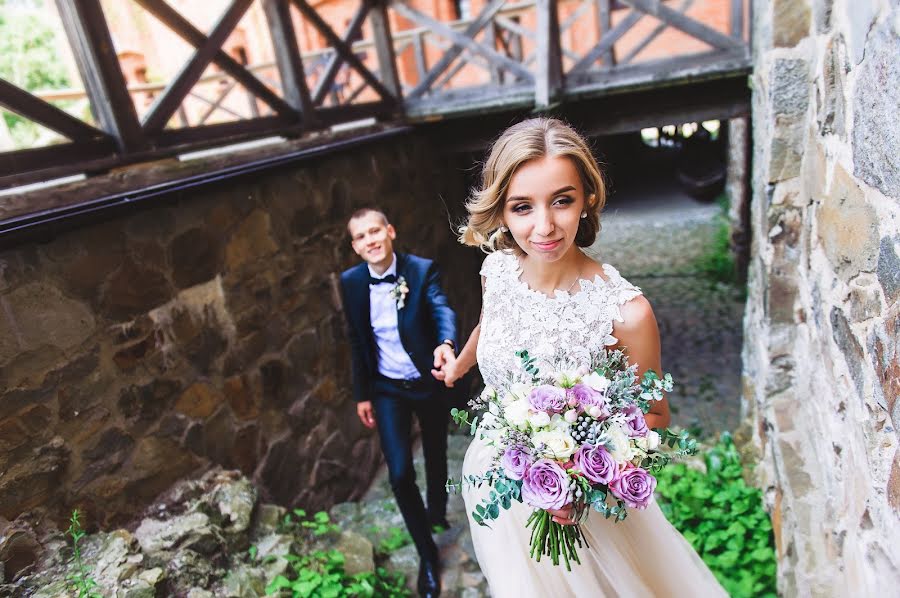 Fotógrafo de bodas Irina Popova (irinapolischuk). Foto del 30 de agosto 2016