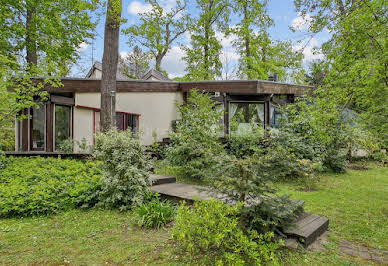 Maison avec piscine et terrasse 2